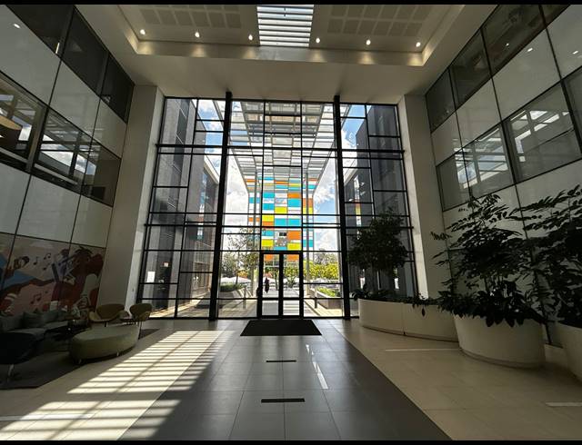 412M² OFFICE TO LET IN BRYANSTON